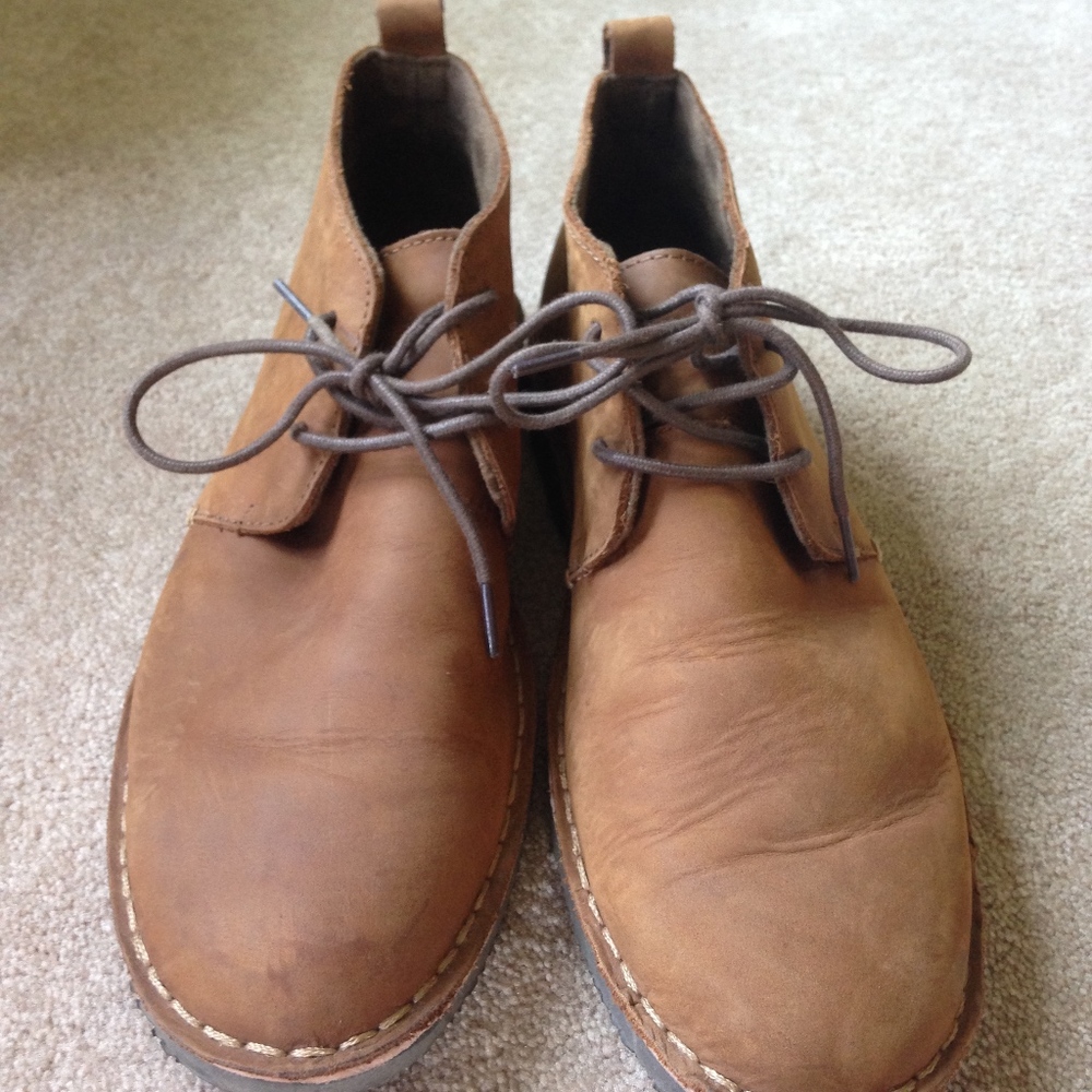 Men's Leather Chukka Boots
